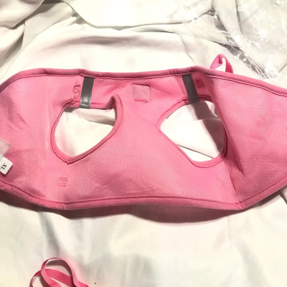 🆕 Love Has support pink pet harness & bow tie 630